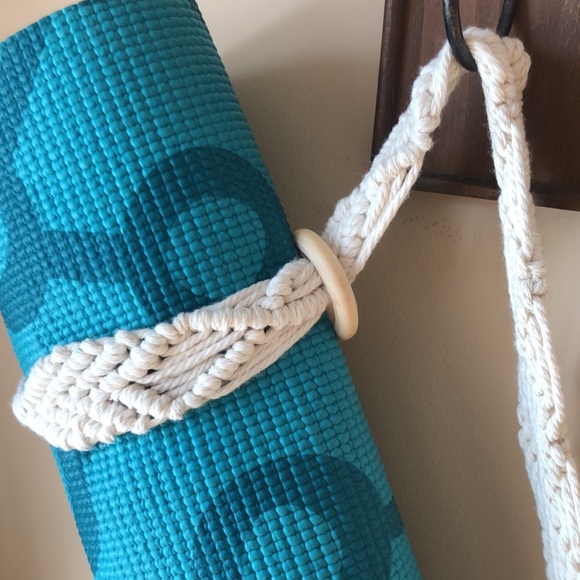 New Handmade Macramé Yoga Mat Strap - Picture 2 of 4